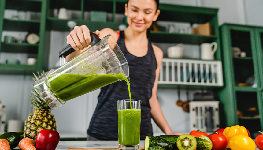 Fruktskål synlig på köksbänken